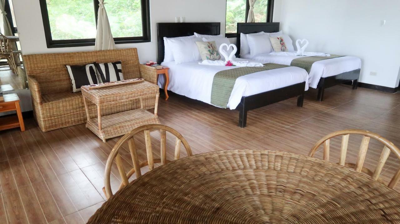 Moon Beach Villas El Nido Exterior foto